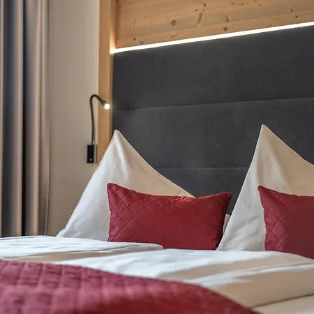 Hotel Salzburger Hof 4*