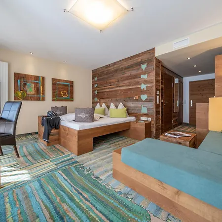 Otel Salzburger Hof 4*