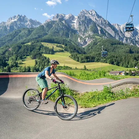 Salzburger Hof 4*
