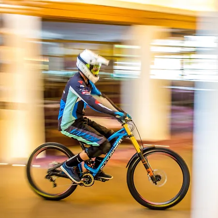 سالزبورغير هوف 4*