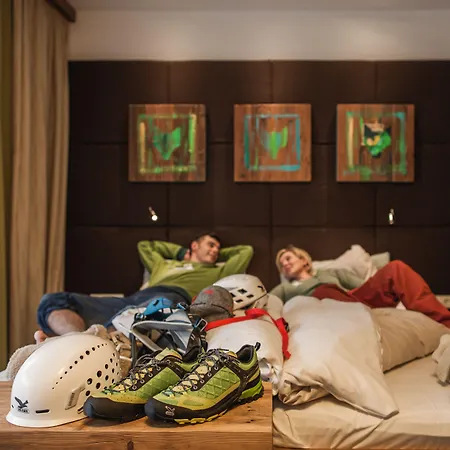 فندق سالزبورغير هوف ليوغانغ