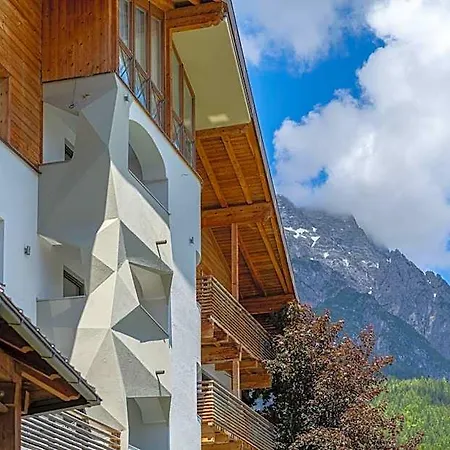 Salzburger Hof Hotel 4*