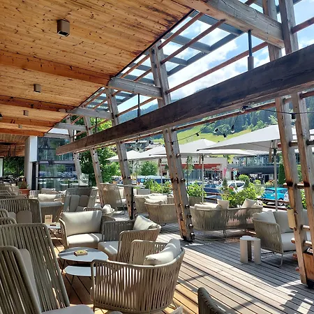 Salzburger Hof Hotel 4*